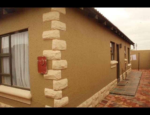 3 BEDROOM HOUSE FOR SALE IN DOORNKOP